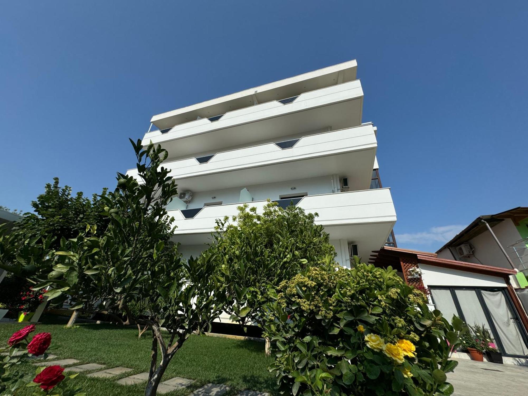 Villa Ax Mirage Vlorë Екстериор снимка