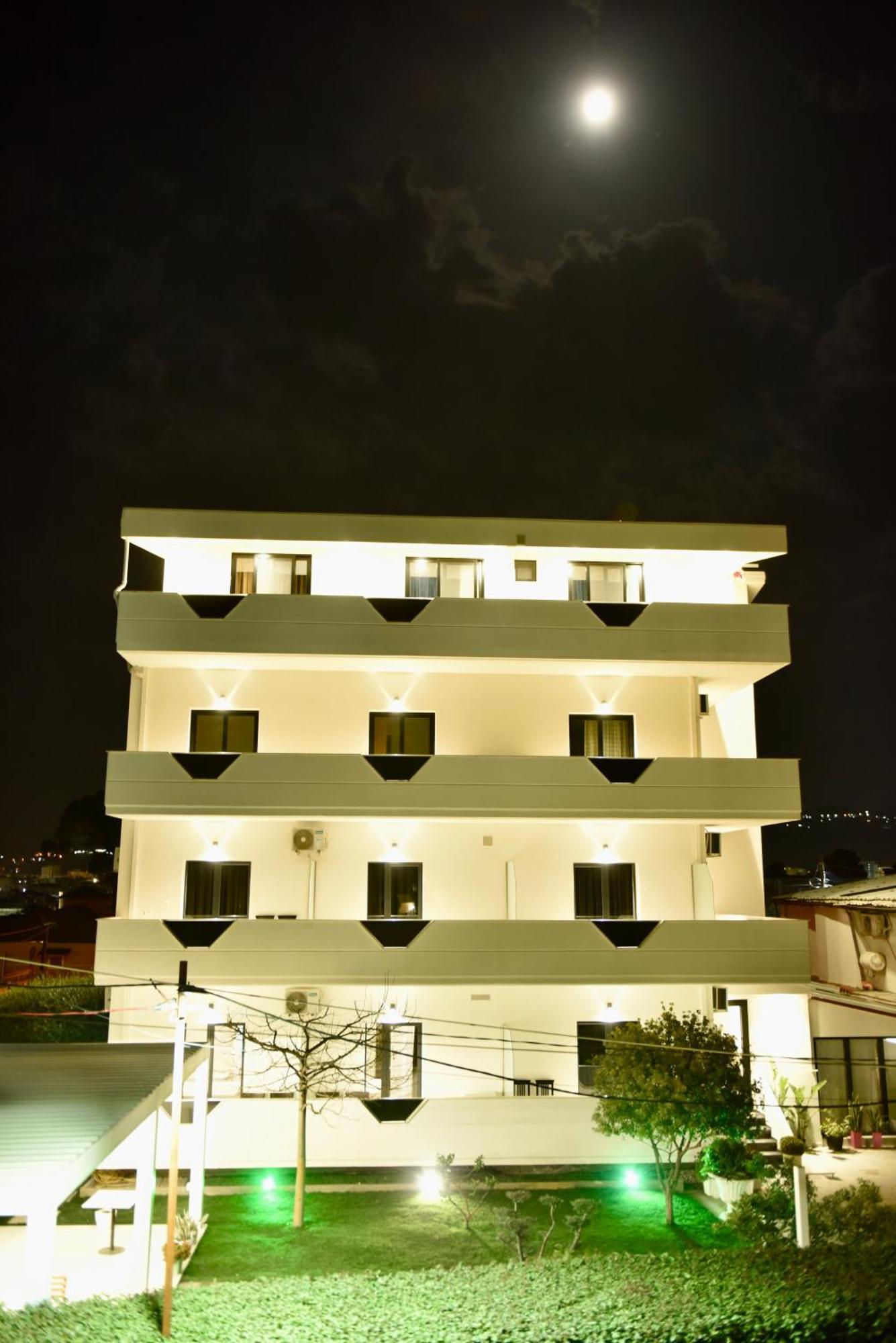 Villa Ax Mirage Vlorë Екстериор снимка